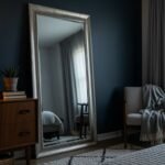 Background for mirror selfie image