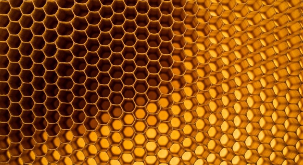 Honeycomb background image 4