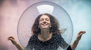 Invisible women bubble background image 6