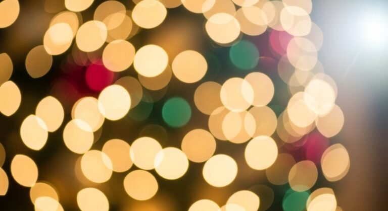 Light christmas background image 3