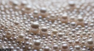 Pearl background image 3
