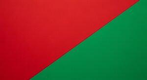 Red and green background image 3